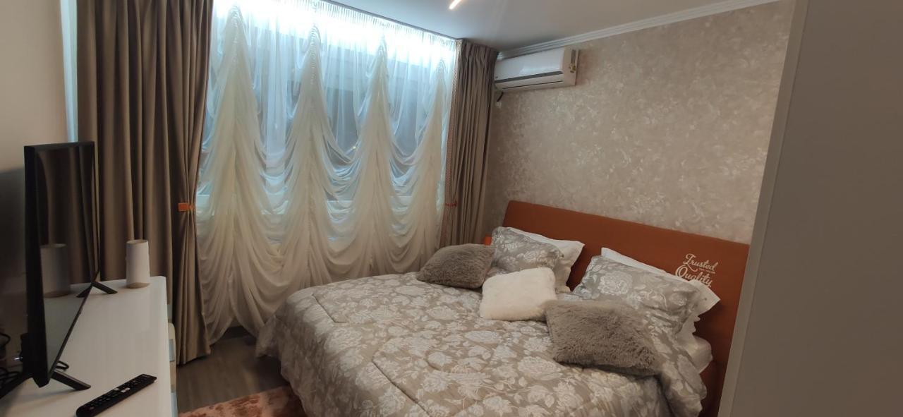 Casa Lux Apartment Bucureşti Exterior foto